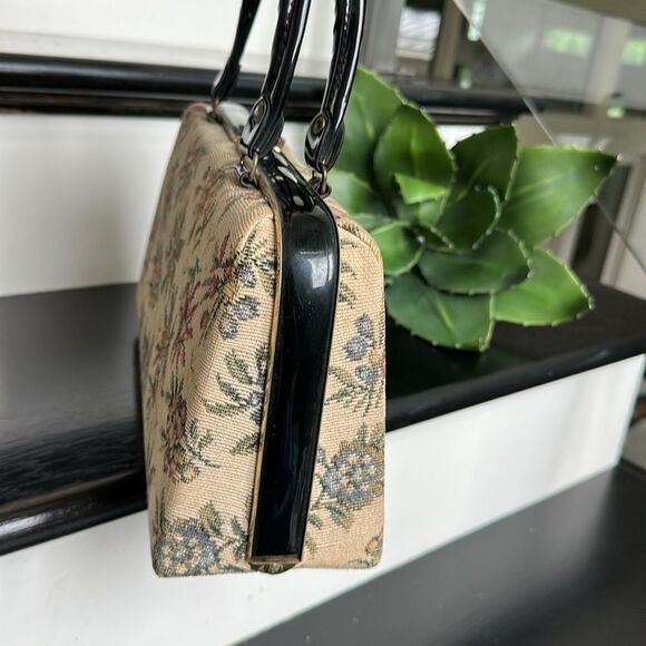 Dover vintage tapestry needlepoint floral satchel hinge top purse - Picture 3 of 10